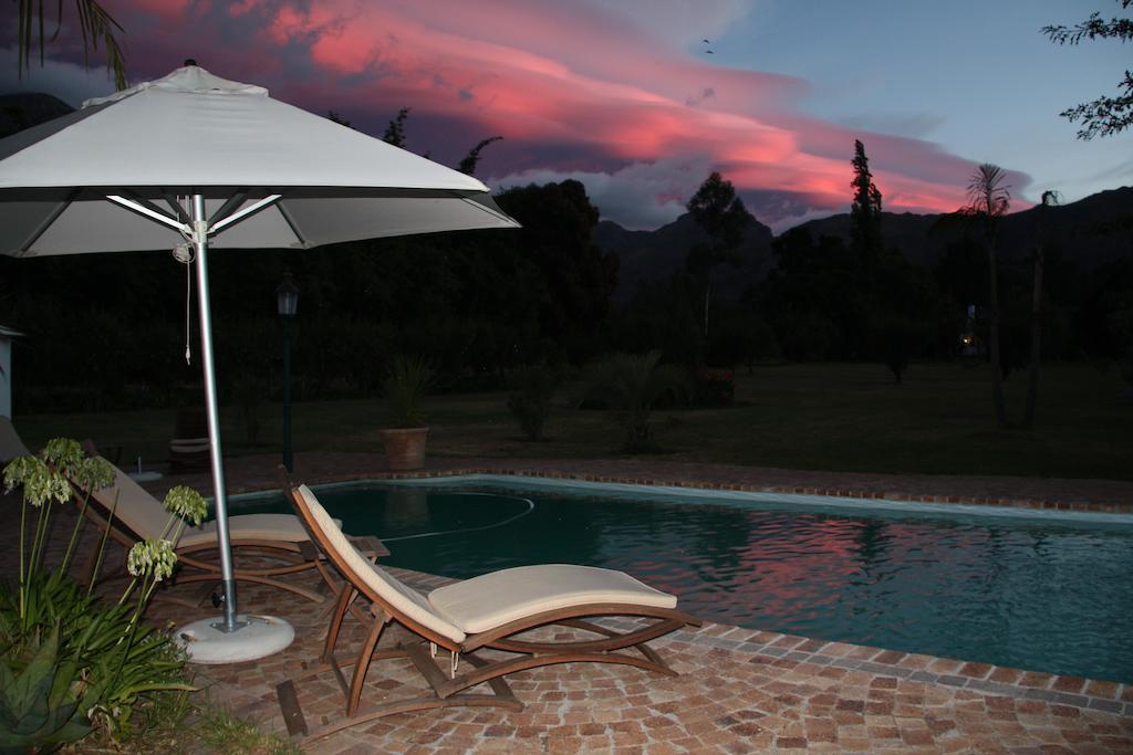 Orange-Ville Lodge & Guesthouse Stellenbosch Buitenkant foto